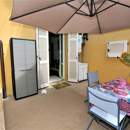 סן בנדטו דל טרנטו Casa Chiara In Centro Con Corte Privata מראה חיצוני תמונה